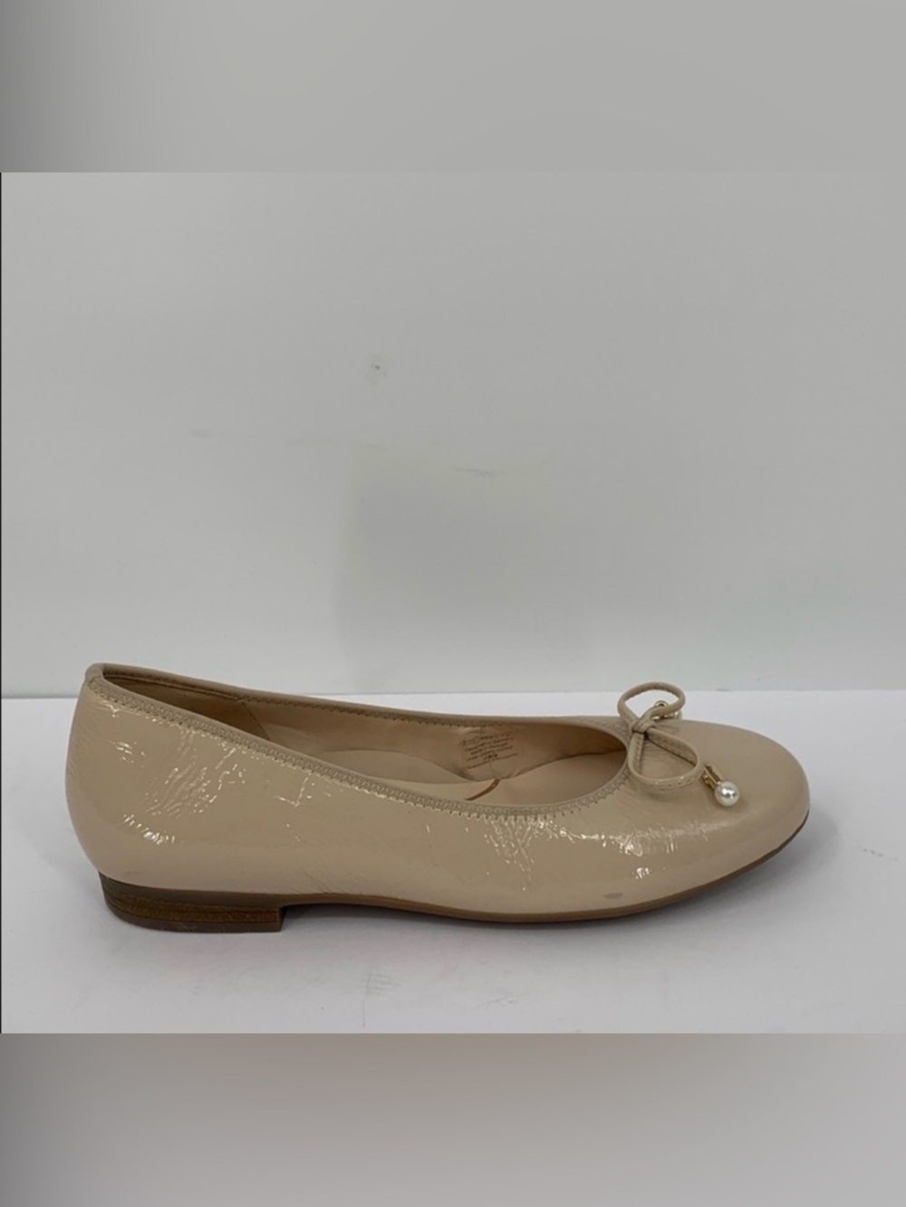 Ara Sardinia Scout ballet flat shoe comfort nude patent tan bow pearl women 7